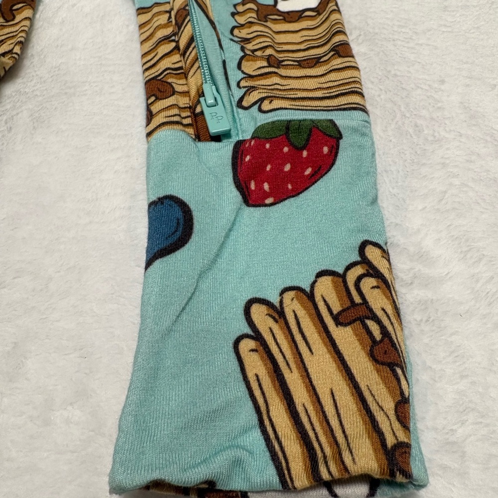 Posh Peanut Pancake Party Zippy 0-3M Bamboo Sleeper Pancakes GUC - Picture 5 of 5